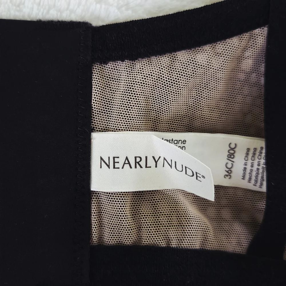 Nearly Nude ✨️ Black Midnight Modern Geo Longline Demi Bra Size 36C
